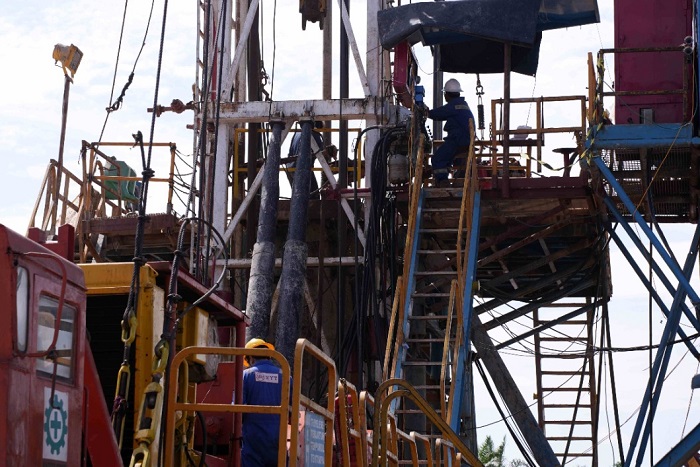 Aktivitas pengeboran Sumur PPS-020 oleh RIG NYT-19 di Muaro Jambi. Operasi selesai 21 hari dengan capaian Zero NPT. (Dok. PT Pertamina EP)