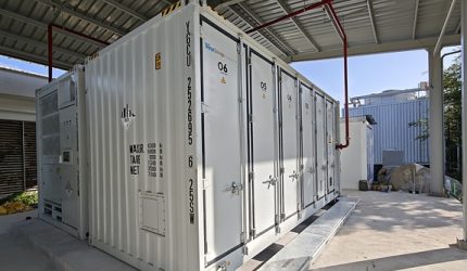 Trinasolar Dukung Proyek PLTS dan Penyimpanan Energi 10 MWh di Phu Quoc, Vietnam