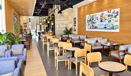 The Coffee Bean & Tea Leaf® dan Al-Ghunaim Rayakan Pembukaan Kafe Ke-130 di Kuwait